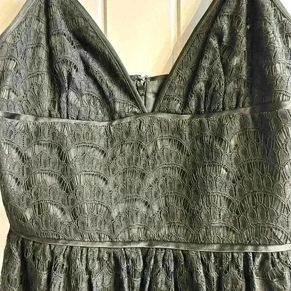 NWOT Trina Turk little black lace dress - Picture 3 of 10